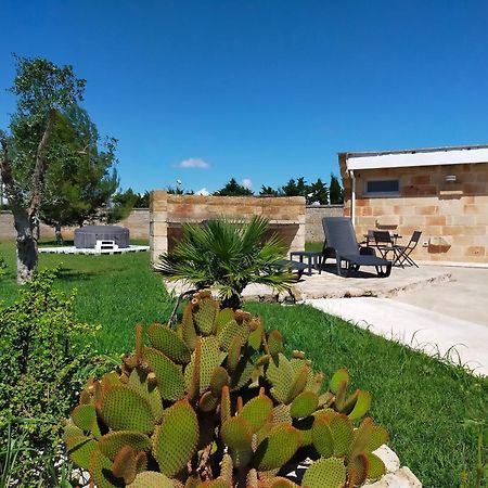 Il Giardino Deluxe Villa Lizzanello Eksteriør bilde
