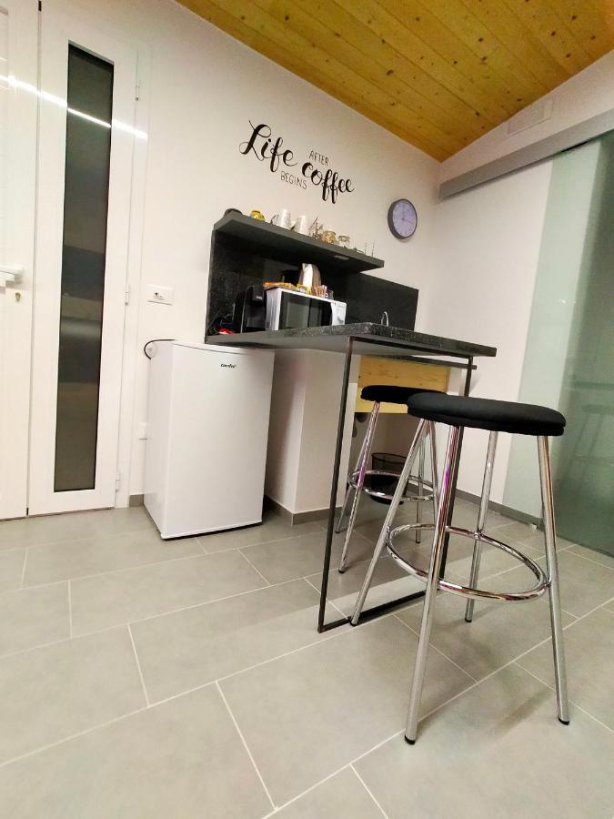 Il Giardino Deluxe Villa Lizzanello Eksteriør bilde