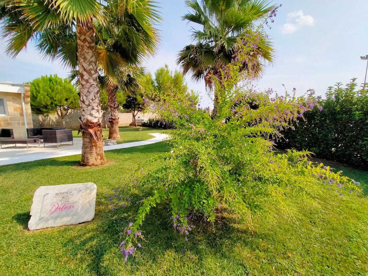Il Giardino Deluxe Villa Lizzanello Eksteriør bilde